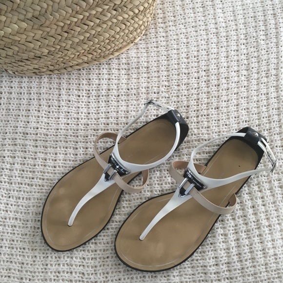 BCBGENERATION Calantha Jelly Sandal - Picture 3 of 7